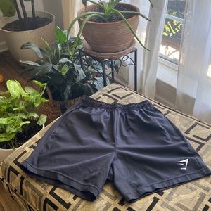MENS SIZE SMALL GYMSHARK SHORTS